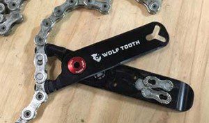 Wolf Tooth Portable Master Link Pliers