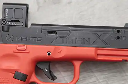 USB-C charging port on the Mantis TitanX.