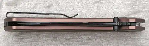 Buck 698 Ferrox slim spine profile and pocket clip